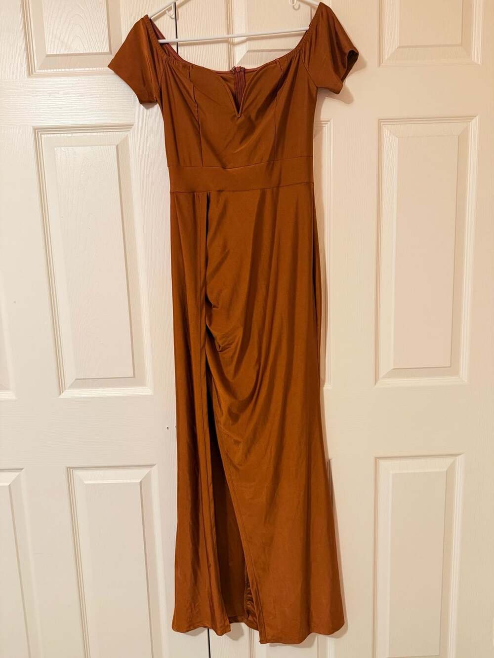 Belle Off Shoulder Dress Size M Brown